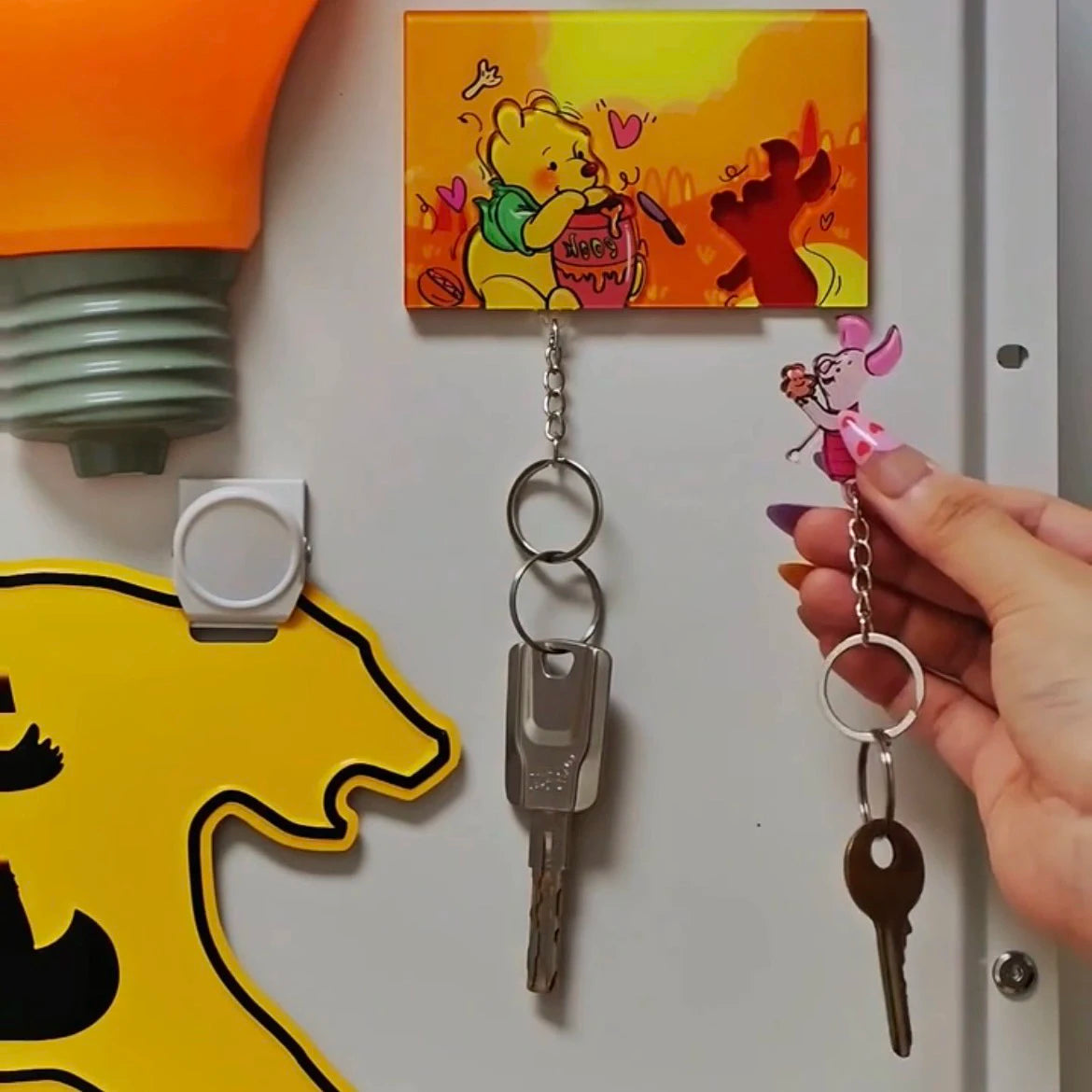 Cartoon Couple Keychain Hanger